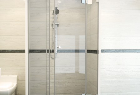 Duschkabine-Glas sind eine stilvolle Alternative für Ihr Design-Badezimmer